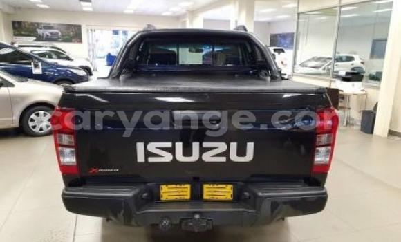 Acheter Occasion Voiture Isuzu KB Noir à Gobabis, Omaheke Acheter Occasion Voiture Isuzu KB Noir à Gobabis, Omaheke