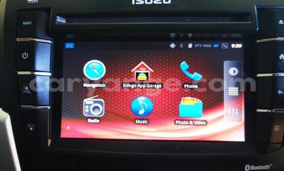 Acheter Occasion Voiture Isuzu D–MAX Blanc à Import - Dubai, Namibie Acheter Occasion Voiture Isuzu D–MAX Blanc à Import - Dubai, Namibie