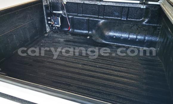 Acheter Occasion Voiture Isuzu D–MAX Blanc à Import - Dubai, Namibie Acheter Occasion Voiture Isuzu D–MAX Blanc à Import - Dubai, Namibie