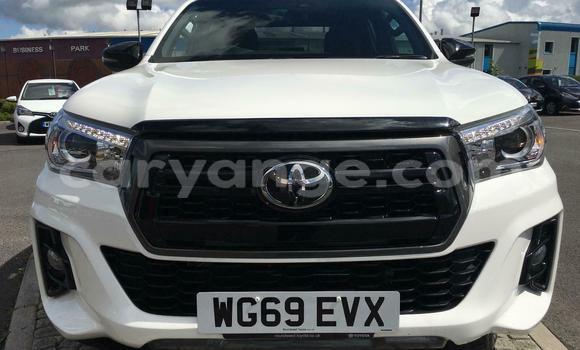 Buy Used Toyota Hilux White Car in Windhoek in Namibia Buy Used Toyota Hilux White Car in Windhoek in Namibia