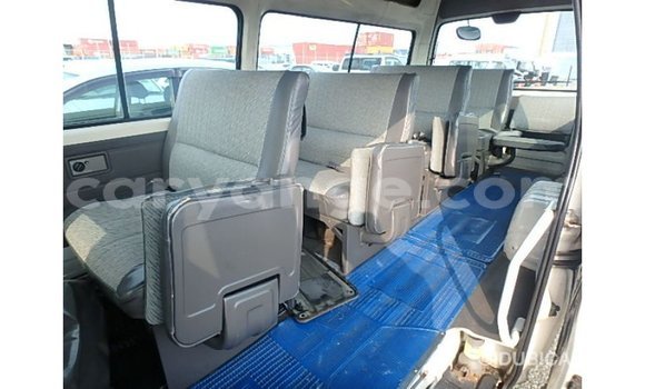 Buy Import Nissan Caravan White Car in Import - Dubai in Namibia Buy Import Nissan Caravan White Car in Import - Dubai in Namibia