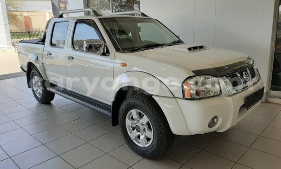 Acheter Occasion Voiture Nissan Hardbody Blanc à Henties Bay, Erongo