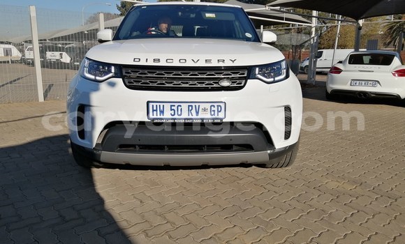 Buy Used Land Rover Discovery White Car in Karasburg in Karas Buy Used Land Rover Discovery White Car in Karasburg in Karas