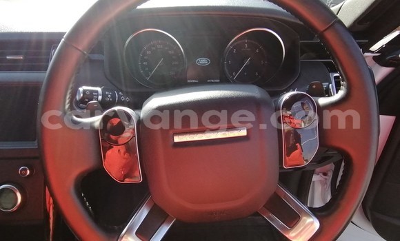 Buy Used Land Rover Discovery White Car in Karasburg in Karas Buy Used Land Rover Discovery White Car in Karasburg in Karas