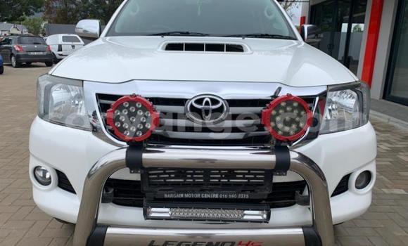 Acheter Occasion Voiture Toyota Hilux Blanc à Gobabis, Omaheke Acheter Occasion Voiture Toyota Hilux Blanc à Gobabis, Omaheke