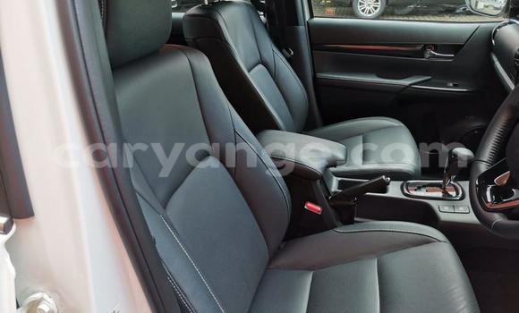 Acheter Occasion Voiture Toyota Hilux Blanc à Karasburg, Karas Acheter Occasion Voiture Toyota Hilux Blanc à Karasburg, Karas