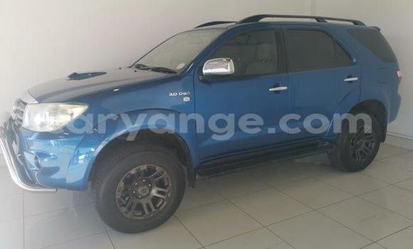 Buy Used Toyota Hilux Blue Car in Gobabis in Omaheke Buy Used Toyota Hilux Blue Car in Gobabis in Omaheke