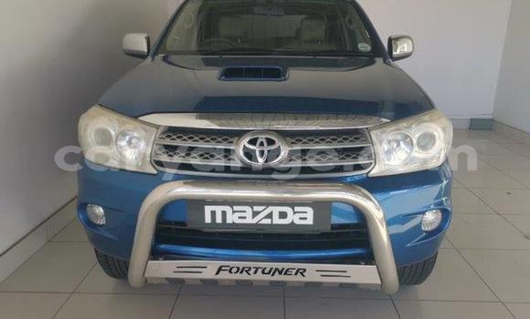 Buy Used Toyota Hilux Blue Car in Gobabis in Omaheke Buy Used Toyota Hilux Blue Car in Gobabis in Omaheke