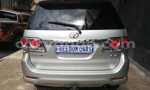 Acheter Occasion Voiture Toyota Fortuner Gris à Bethanien, Karas Acheter Occasion Voiture Toyota Fortuner Gris à Bethanien, Karas