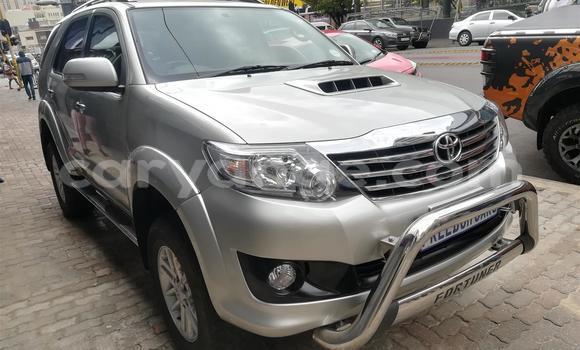 Acheter Occasion Voiture Toyota Fortuner Gris à Bethanien, Karas Acheter Occasion Voiture Toyota Fortuner Gris à Bethanien, Karas
