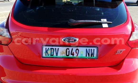 Acheter Occasion Voiture Ford Focus Rouge à Aranos, Hardap Acheter Occasion Voiture Ford Focus Rouge à Aranos, Hardap