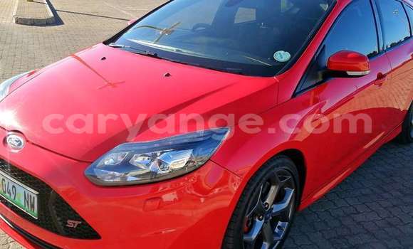 Acheter Occasion Voiture Ford Focus Rouge à Aranos, Hardap Acheter Occasion Voiture Ford Focus Rouge à Aranos, Hardap