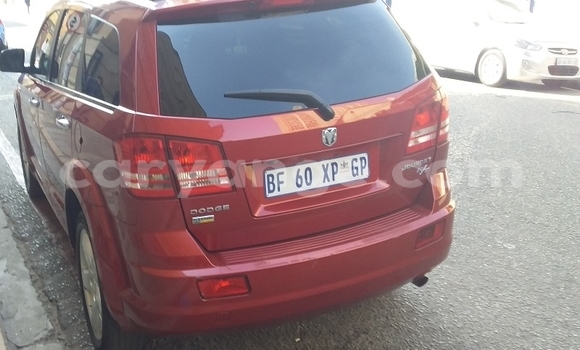 Acheter Occasion Voiture Dodge Journey Rouge à Windhoek, Namibie Acheter Occasion Voiture Dodge Journey Rouge à Windhoek, Namibie