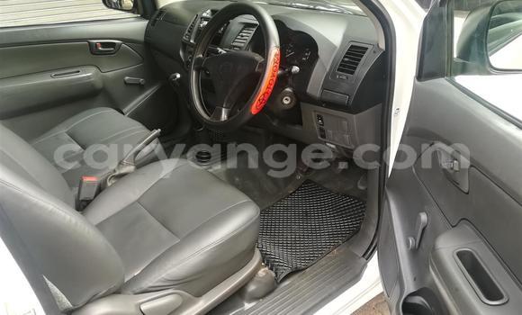 Acheter Occasion Voiture Toyota Hilux Blanc à Aranos, Hardap Acheter Occasion Voiture Toyota Hilux Blanc à Aranos, Hardap