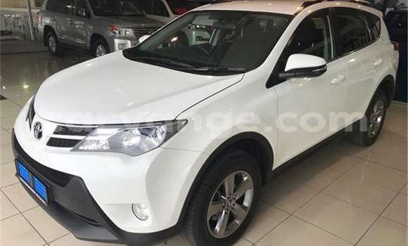 Acheter Occasion Voiture Toyota RAV4 Blanc à Aranos, Hardap