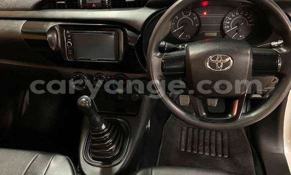 Acheter Occasion Voiture Toyota Hilux Blanc à Aranos, Hardap Acheter Occasion Voiture Toyota Hilux Blanc à Aranos, Hardap