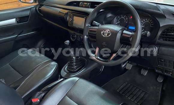 Acheter Occasion Voiture Toyota Hilux Blanc à Aranos, Hardap Acheter Occasion Voiture Toyota Hilux Blanc à Aranos, Hardap
