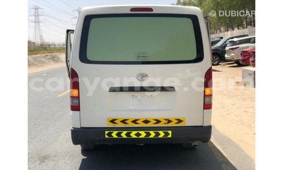Buy Import Toyota 4Runner White Car in Import - Dubai in Namibia Buy Import Toyota 4Runner White Car in Import - Dubai in Namibia