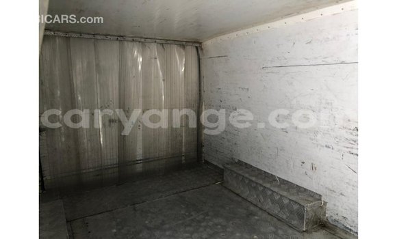 Buy Import Toyota 4Runner White Car in Import - Dubai in Namibia Buy Import Toyota 4Runner White Car in Import - Dubai in Namibia