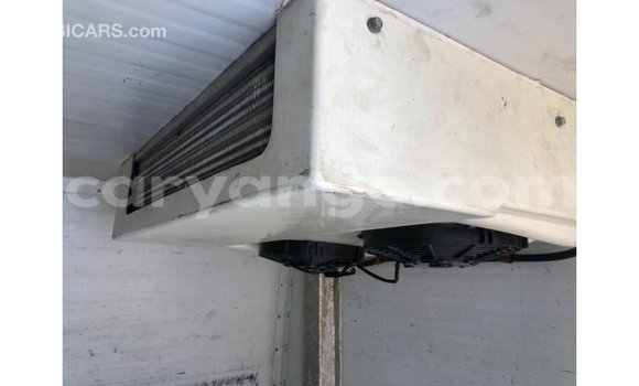 Buy Import Toyota 4Runner White Car in Import - Dubai in Namibia Buy Import Toyota 4Runner White Car in Import - Dubai in Namibia