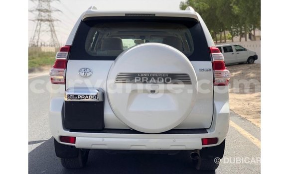 Acheter Import Voiture Toyota Prado Blanc à Import - Dubai, Namibie Acheter Import Voiture Toyota Prado Blanc à Import - Dubai, Namibie