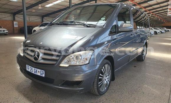 Buy Used Mercedes-Benz Viano Silver Car in Windhoek in Namibia