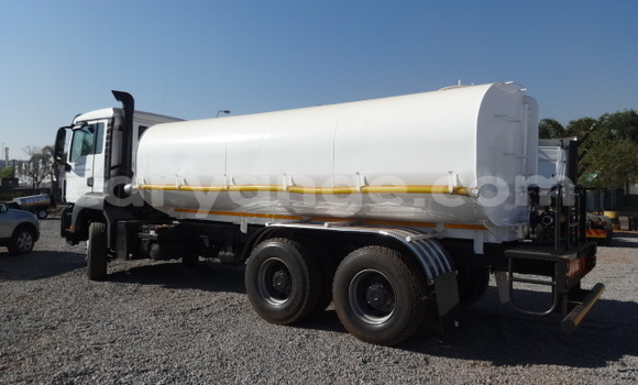 Buy Used Man M2000 White Truck in Windhoek in Namibia Buy Used Man M2000 White Truck in Windhoek in Namibia