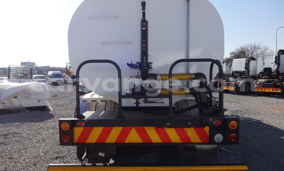 Buy Used Man M2000 White Truck in Windhoek in Namibia Buy Used Man M2000 White Truck in Windhoek in Namibia