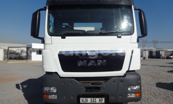 Buy Used Man M2000 White Truck in Windhoek in Namibia Buy Used Man M2000 White Truck in Windhoek in Namibia