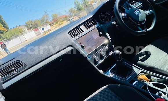 Buy Used Volkswagen Golf Silver Car in Windhoek in Namibia Buy Used Volkswagen Golf Silver Car in Windhoek in Namibia