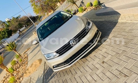 Buy Used Volkswagen Jetta Silver Car in Windhoek in Namibia