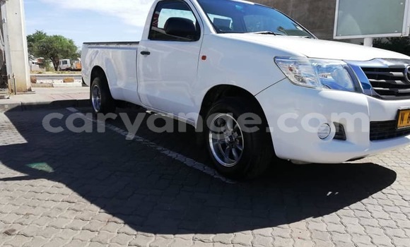 Buy Used Toyota Hilux White Car in Windhoek in Namibia Buy Used Toyota Hilux White Car in Windhoek in Namibia