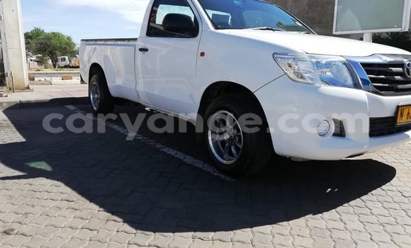 Buy Used Toyota Hilux White Car in Windhoek in Namibia Buy Used Toyota Hilux White Car in Windhoek in Namibia