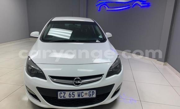 Acheter Occasion Voiture Opel Astra Blanc à Gobabis, Omaheke Acheter Occasion Voiture Opel Astra Blanc à Gobabis, Omaheke