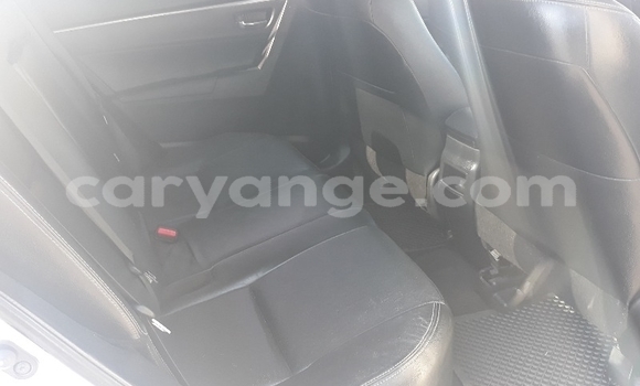 Acheter Occasion Voiture Toyota Corolla Blanc à Windhoek, Namibie Acheter Occasion Voiture Toyota Corolla Blanc à Windhoek, Namibie