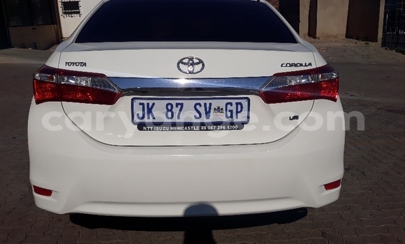 Acheter Occasion Voiture Toyota Corolla Blanc à Windhoek, Namibie Acheter Occasion Voiture Toyota Corolla Blanc à Windhoek, Namibie