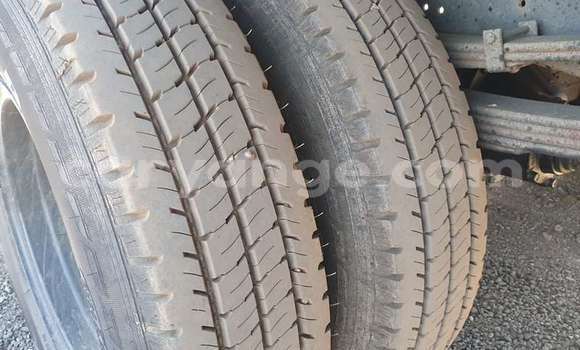 Acheter Occasion Utilitaire Hino 300 Series Blanc à Karasburg, Karas Acheter Occasion Utilitaire Hino 300 Series Blanc à Karasburg, Karas