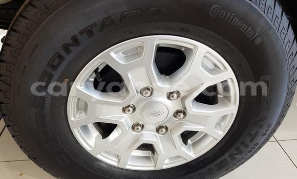 Acheter Occasion Voiture Ford Ranger Rouge à Grootfontein, Namibie Acheter Occasion Voiture Ford Ranger Rouge à Grootfontein, Namibie