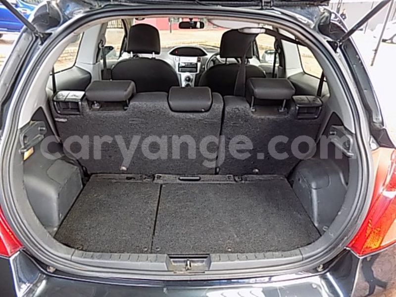 Big with watermark toyota yaris.