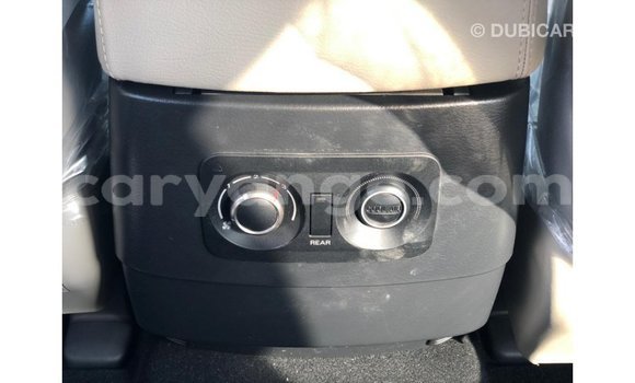 Acheter Import Voiture Mitsubishi Pajero Noir à Import - Dubai, Namibie Acheter Import Voiture Mitsubishi Pajero Noir à Import - Dubai, Namibie