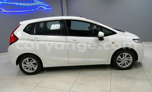 Acheter Occasion Voiture Honda Jazz Blanc à Gobabis, Omaheke Acheter Occasion Voiture Honda Jazz Blanc à Gobabis, Omaheke