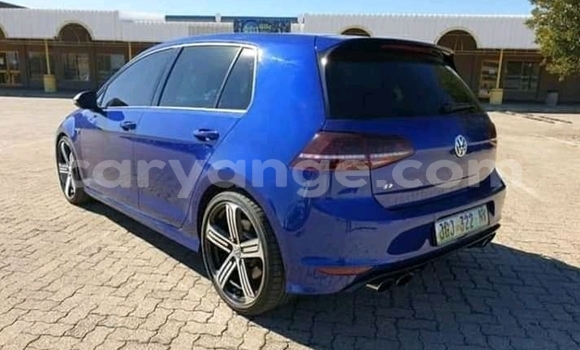 Acheter Occasion Voiture Volkswagen Golf R Bleu à Gobabis, Omaheke Acheter Occasion Voiture Volkswagen Golf R Bleu à Gobabis, Omaheke