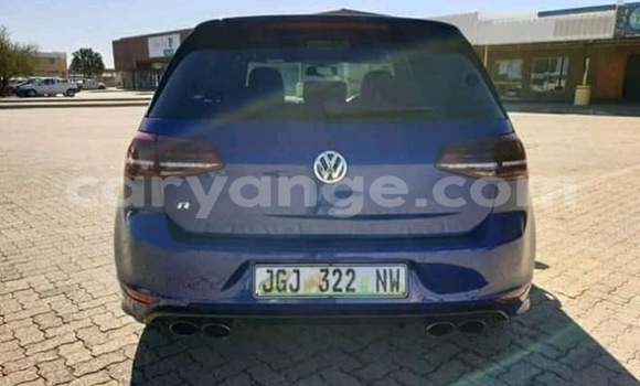 Acheter Occasion Voiture Volkswagen Golf R Bleu à Gobabis, Omaheke Acheter Occasion Voiture Volkswagen Golf R Bleu à Gobabis, Omaheke