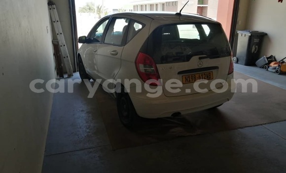 Buy Used Mercedes Viano White Car in Walvis Bay in Namibia