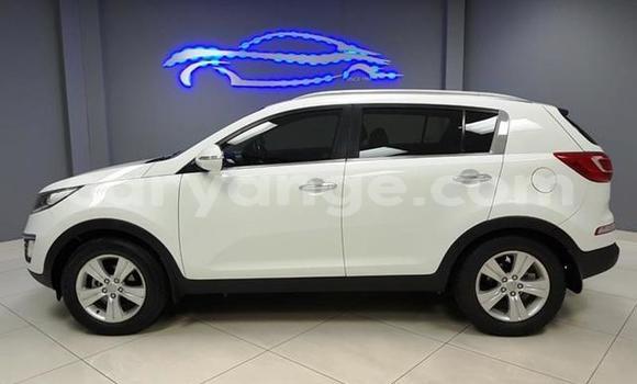 Acheter Occasion Voiture Kia Sportage Blanc à Gobabis, Omaheke Acheter Occasion Voiture Kia Sportage Blanc à Gobabis, Omaheke
