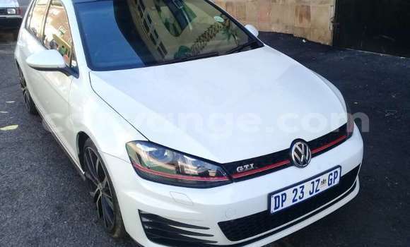 Buy Used Volkswagen Golf White Car in Windhoek in Namibia Buy Used Volkswagen Golf White Car in Windhoek in Namibia