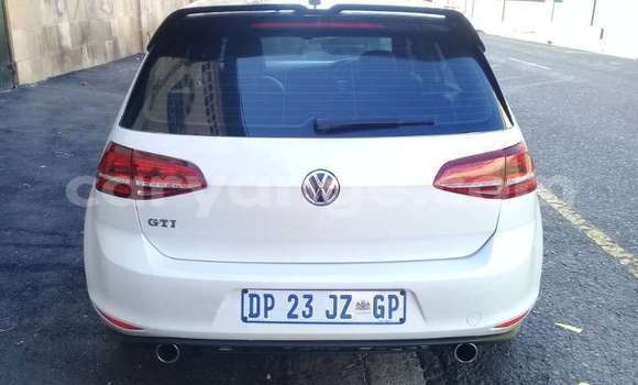 Buy Used Volkswagen Golf White Car in Windhoek in Namibia Buy Used Volkswagen Golf White Car in Windhoek in Namibia