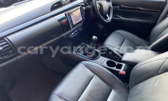 Acheter Occasion Voiture Toyota Hilux Gris à Karasburg, Karas Acheter Occasion Voiture Toyota Hilux Gris à Karasburg, Karas