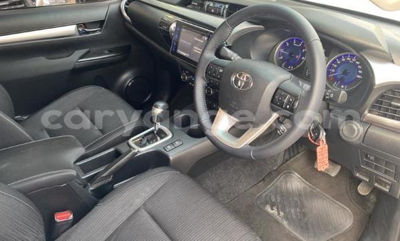 Acheter Occasion Voiture Toyota Hilux Blanc à Gobabis, Omaheke Acheter Occasion Voiture Toyota Hilux Blanc à Gobabis, Omaheke