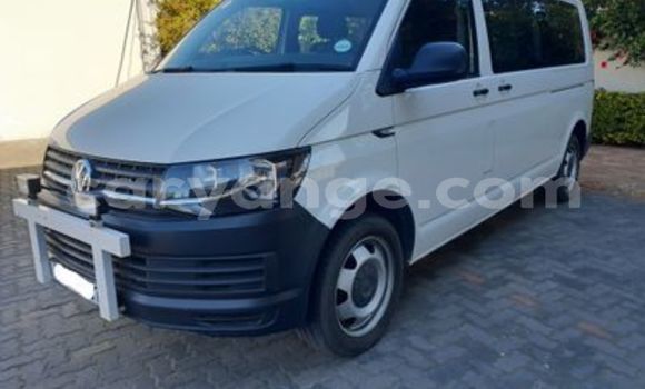 Buy Used Volkswagen Transporter White Car in Windhoek in Namibia Buy Used Volkswagen Transporter White Car in Windhoek in Namibia